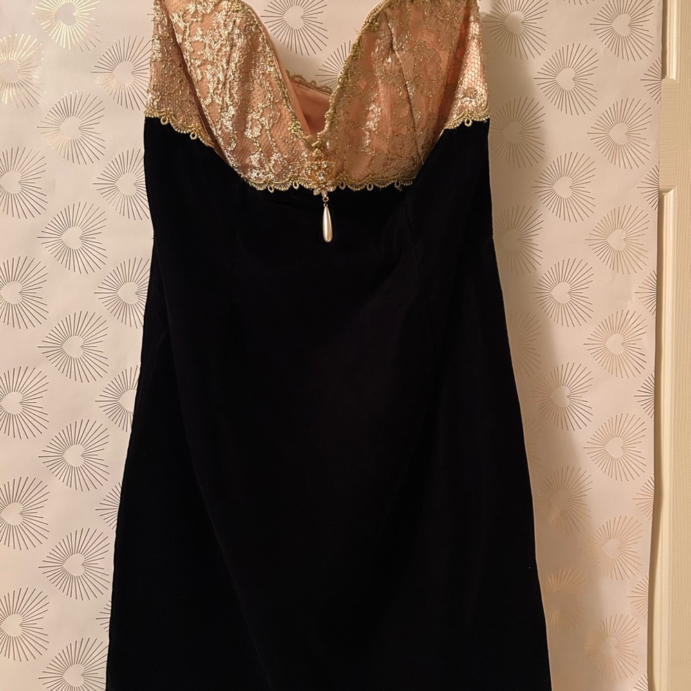 Jessica McClintock Strapless Dress in Black and Gold